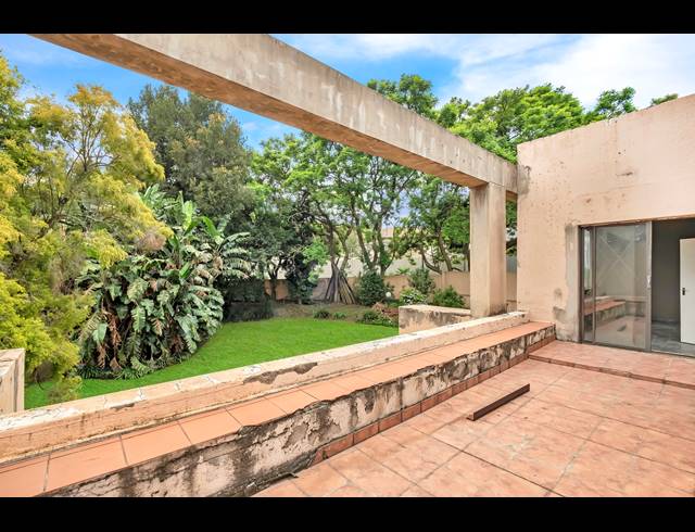 4 BEDROOM HOUSE FOR SALE IN HYDE PARK